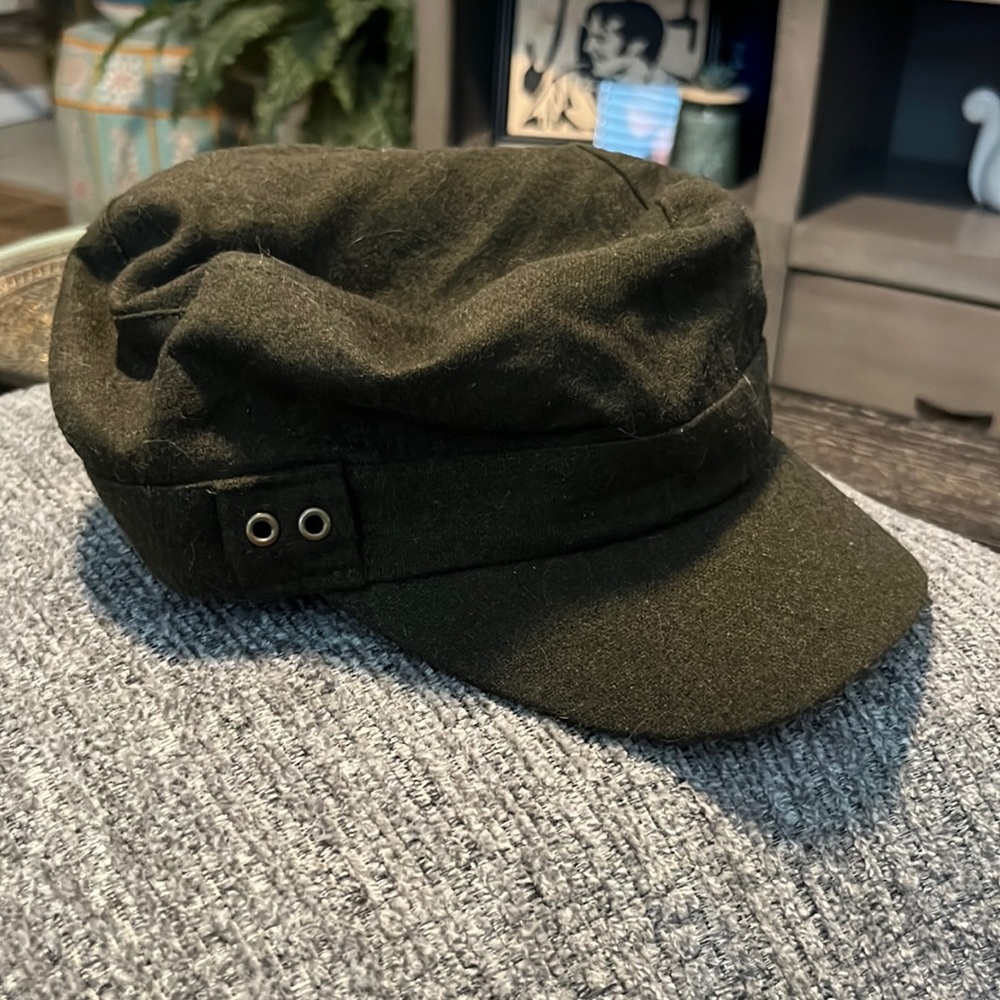 ✨🤍🤎NWT UNIVERSAL THREAD CADET/MILITARY STYLE WOOL HAT!🤎🤍✨